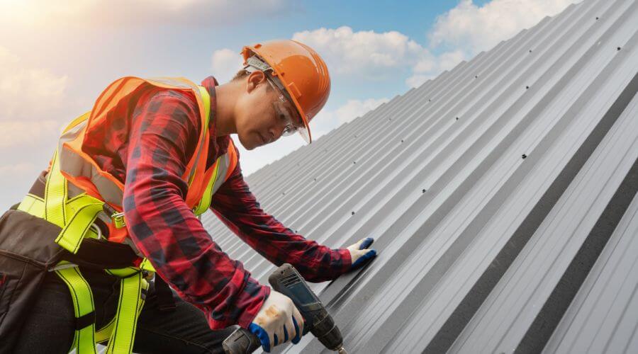 Professional Emergency Roof Repairs services in Dexter, IA